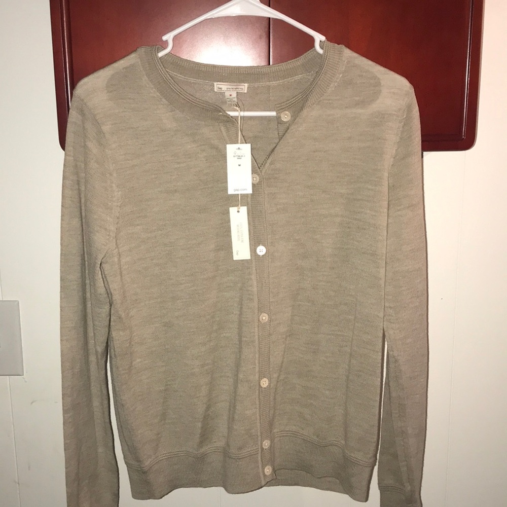 Grey Gap cardigan, 100% Extra Fine Merino Wool